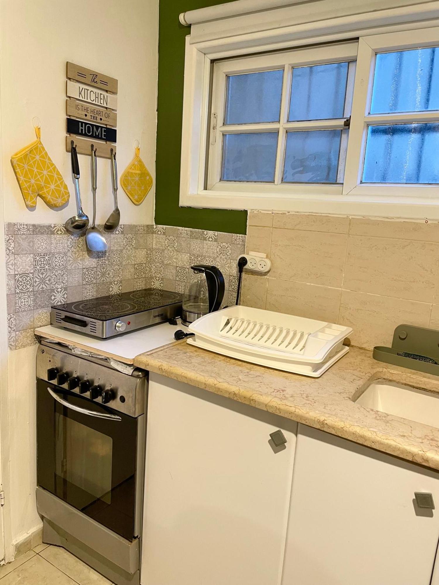 Dotan'S Boutique Apartments - By The Beach! Tel Aviv Buitenkant foto