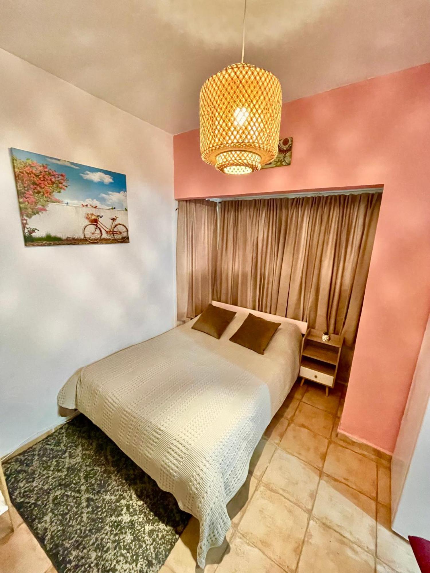 Dotan'S Boutique Apartments - By The Beach! Tel Aviv Buitenkant foto